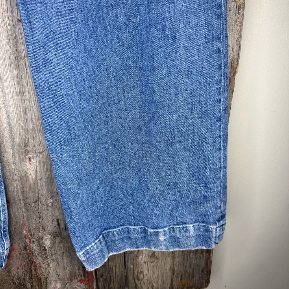 Paige Aneesa High Rise Wide Leg Cropped Jeans in Soulful size 29 - Picture 7 of 15
